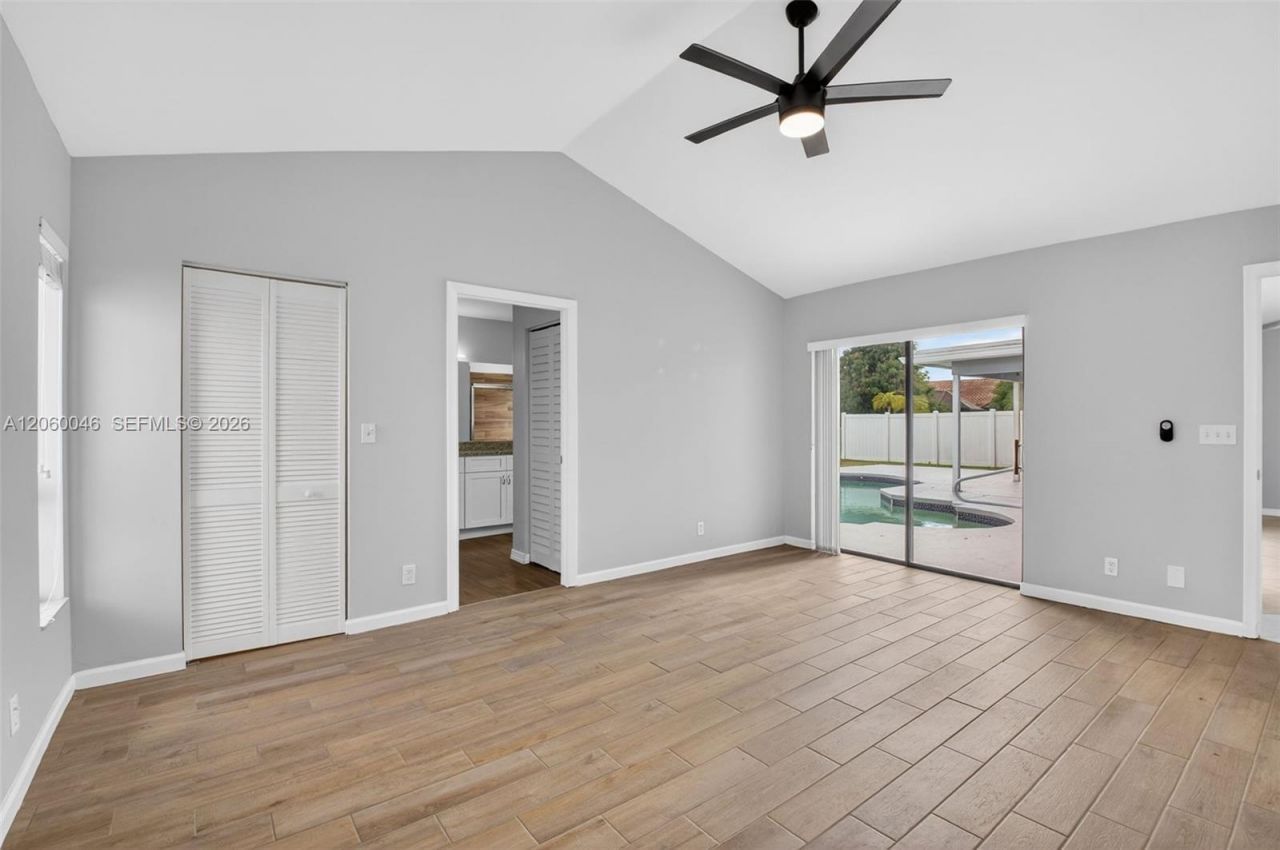 6043 Sunberry Circle , Boynton Beach, FL 33437 Photo