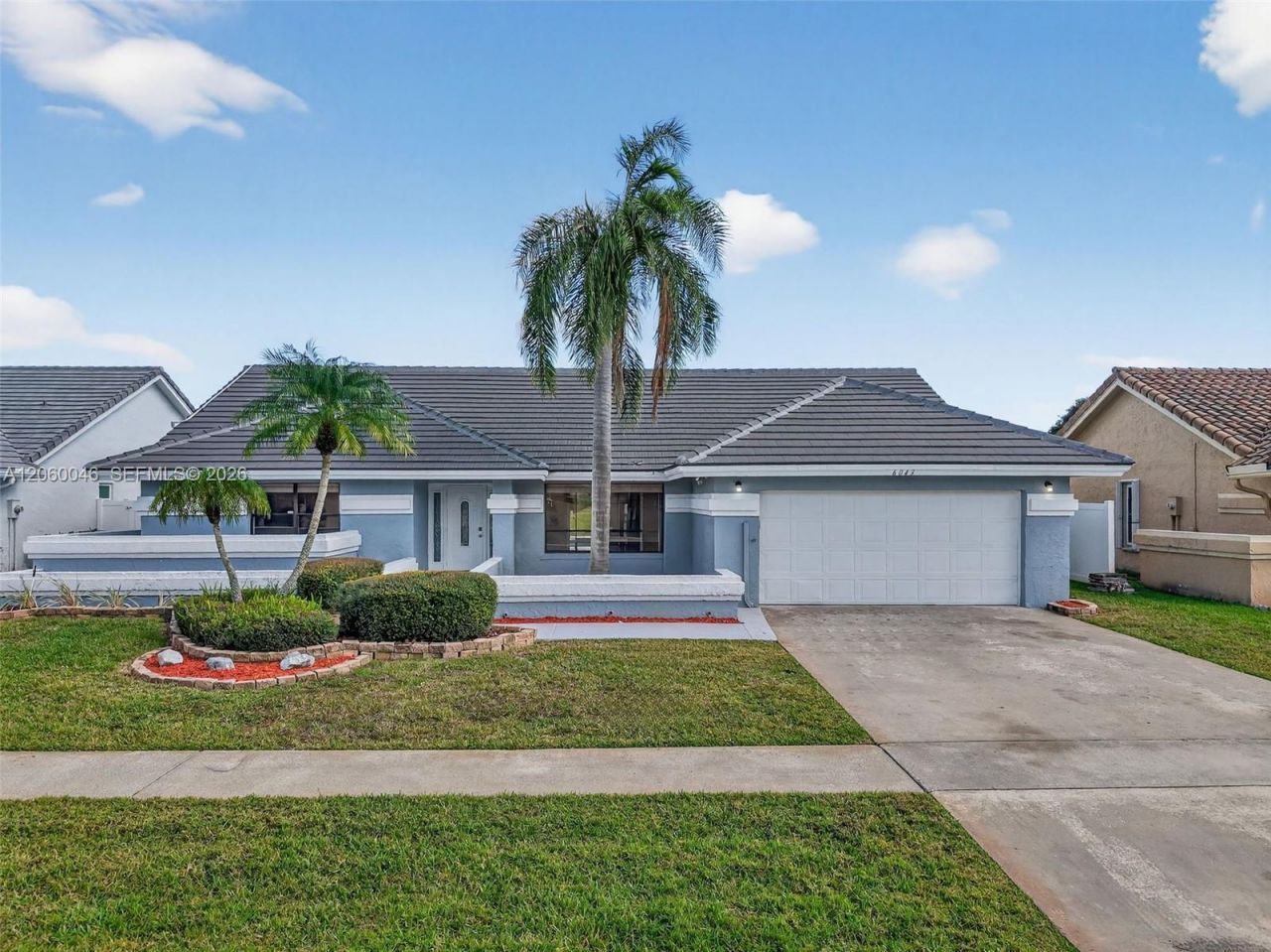 6043 Sunberry Circle , Boynton Beach, FL 33437 Photo