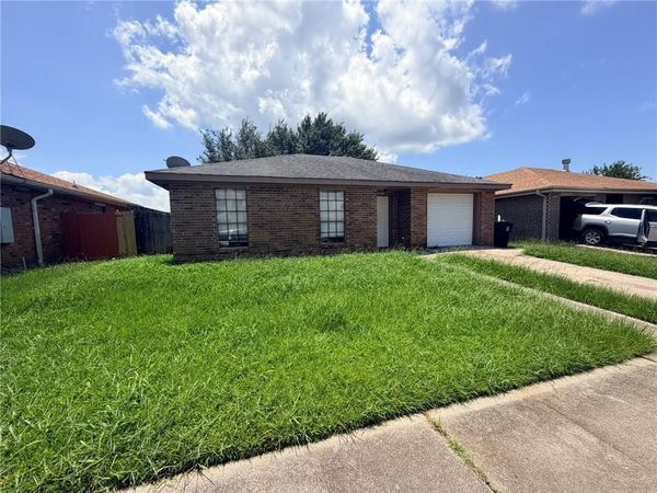 7008 WHITMORE Place , New Orleans, LA 70128