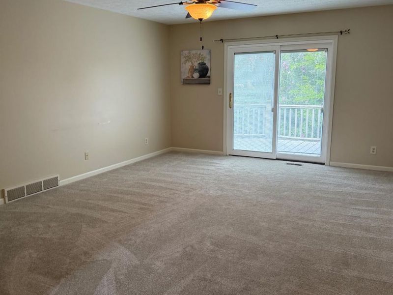 520 Autumnwood Drive, Unit A, Tiffin, OH 44883 Photo 12