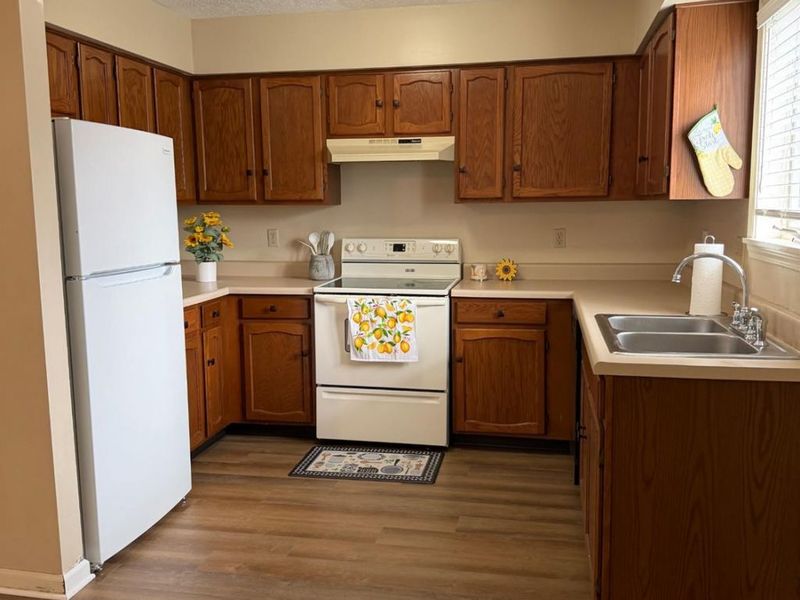 520 Autumnwood Drive, Unit A, Tiffin, OH 44883 Photo 7