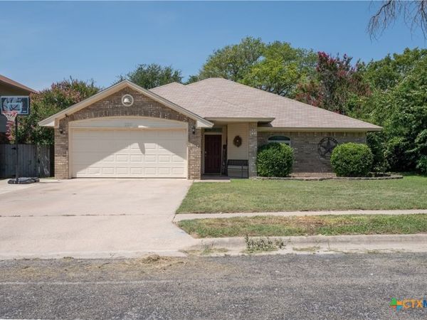 220 Atkinson Avenue , Copperas Cove, TX 76522