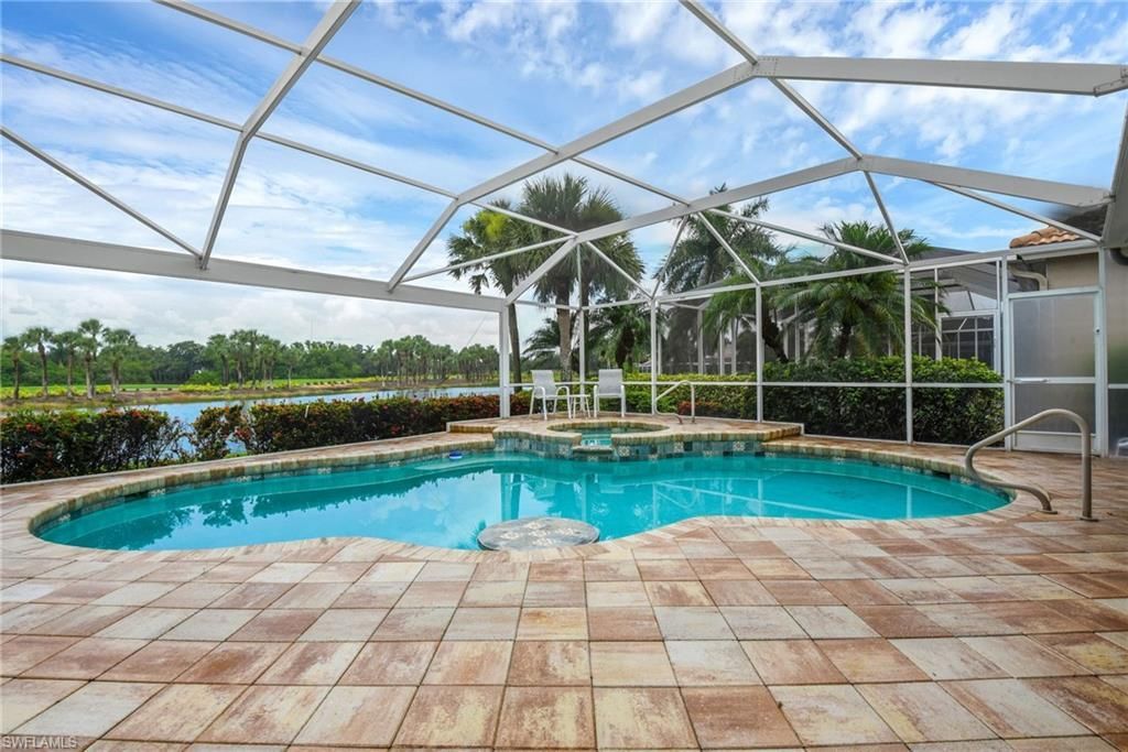 23157 Oakglen Ln, Estero, FL 34135 Photo