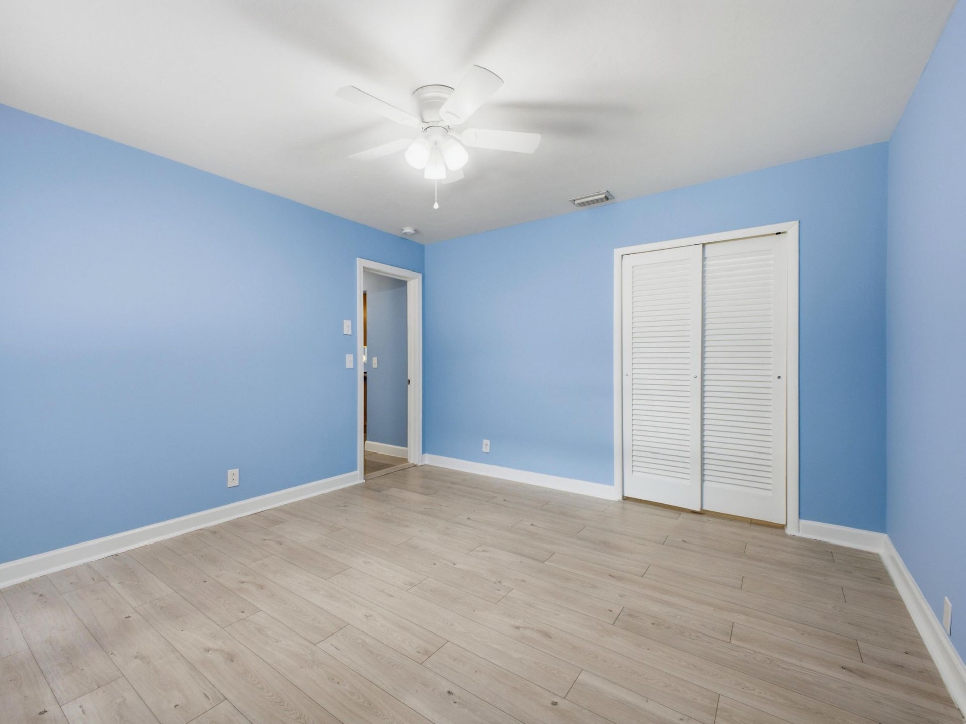 370 Orange Way, West Palm Beach, FL 33405 Photo