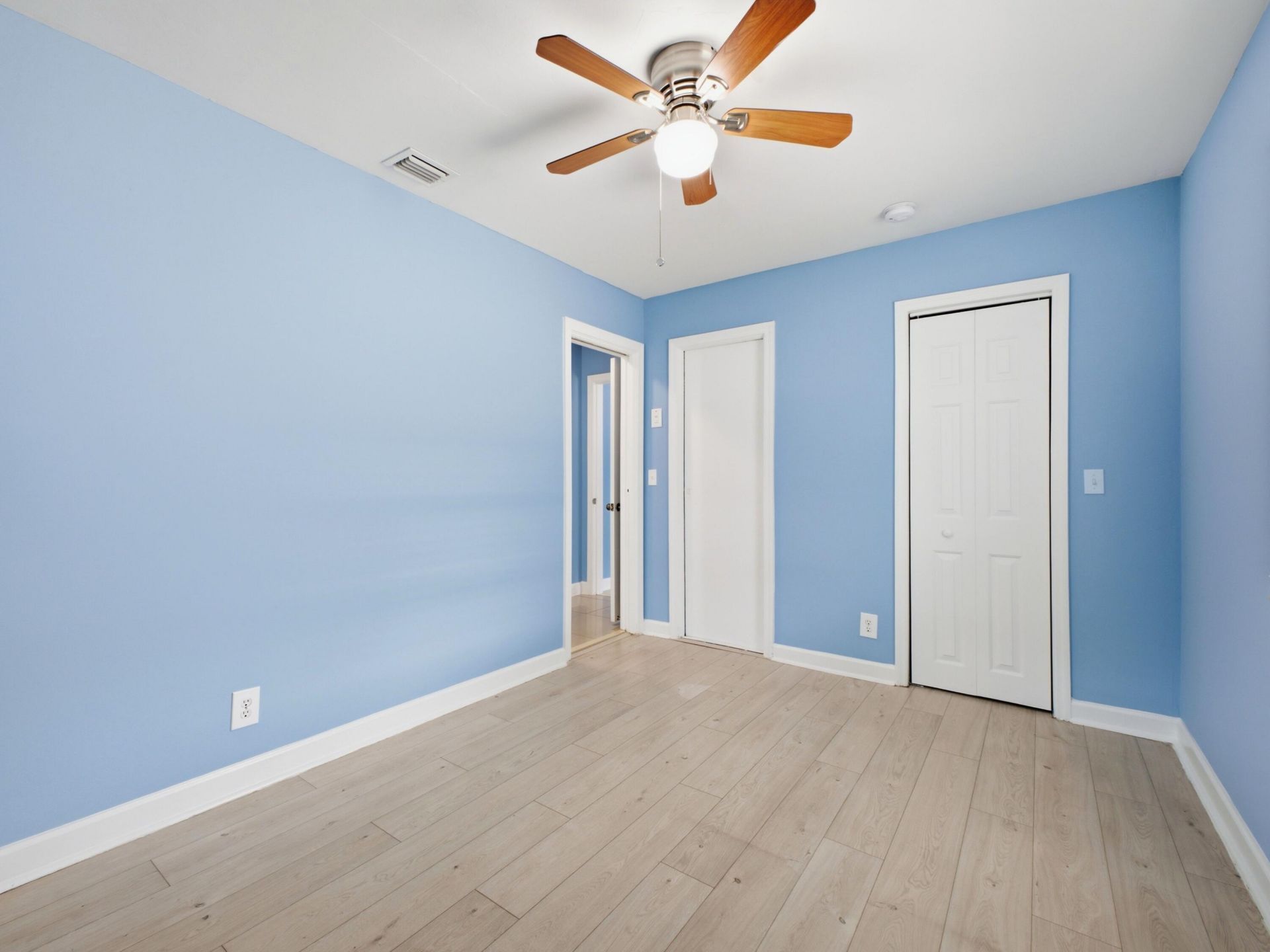 370 Orange Way, West Palm Beach, FL 33405 Photo