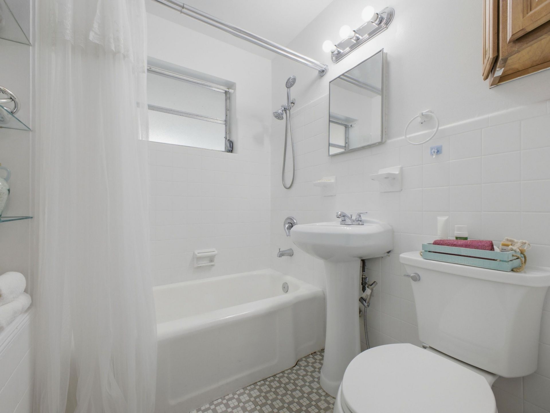 370 Orange Way, West Palm Beach, FL 33405 Photo