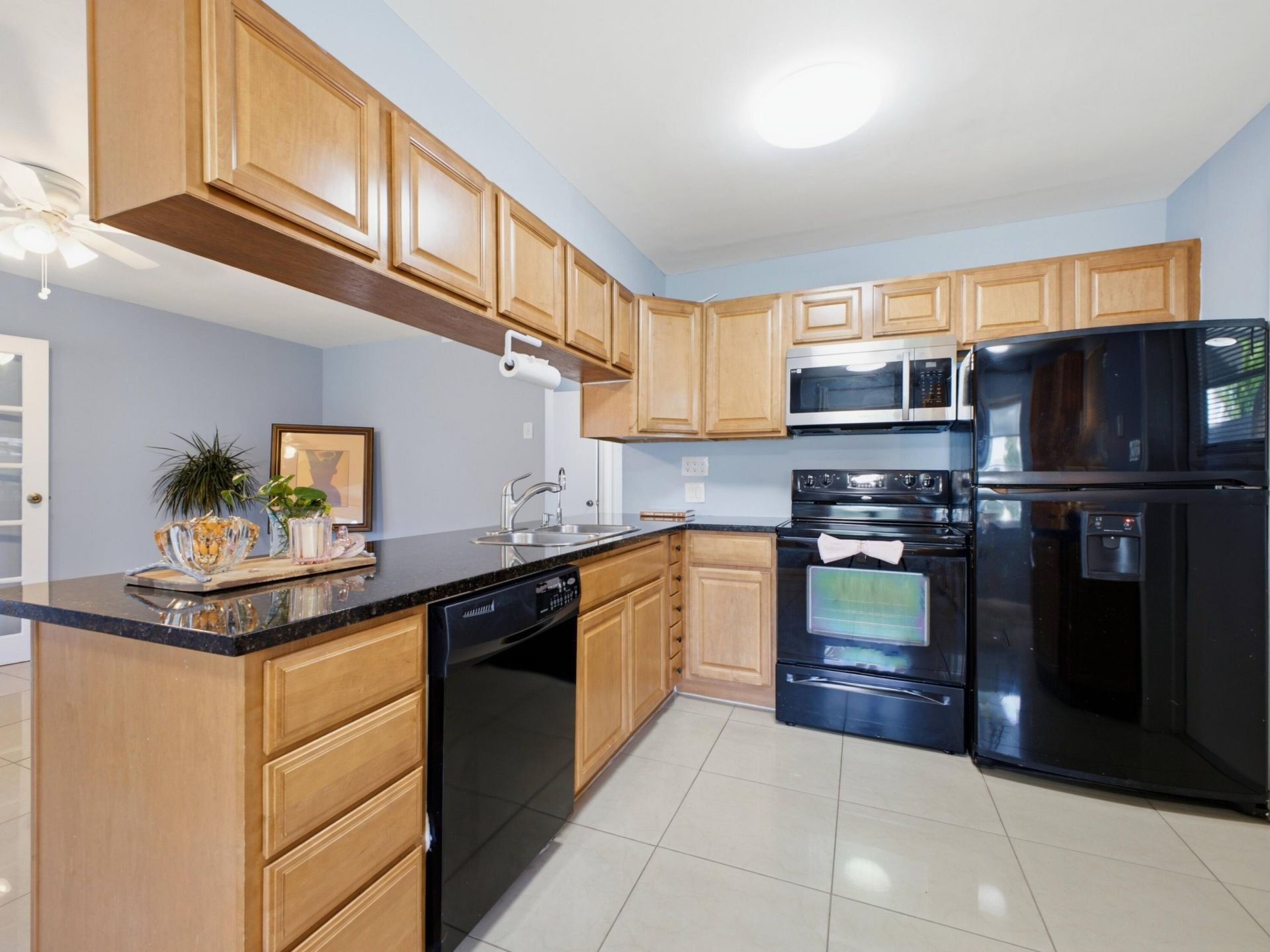 370 Orange Way, West Palm Beach, FL 33405 Photo