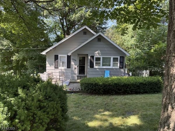 209 Wawayanda Rd, Vernon, NJ 07422