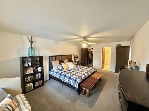 Main Photo