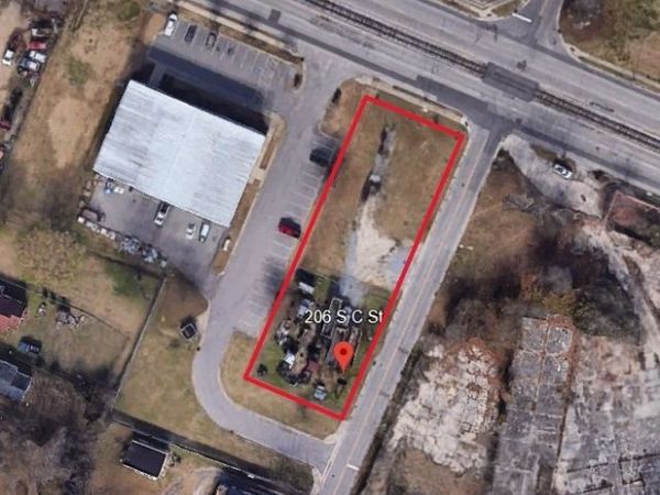 206 S C Street, Fayetteville, NC 28301