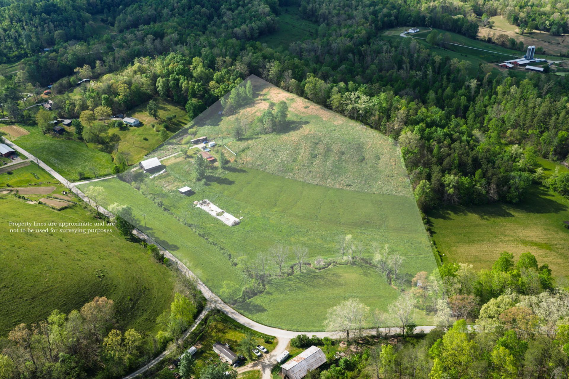 8228 Highway 705 , West Liberty, KY 41472