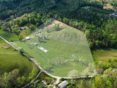 8228 Highway 705 , West Liberty, KY 41472