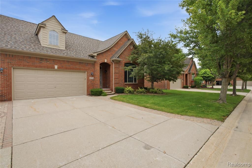 49554 Iron River Drive , Macomb Township, MI 48042 Main Photo