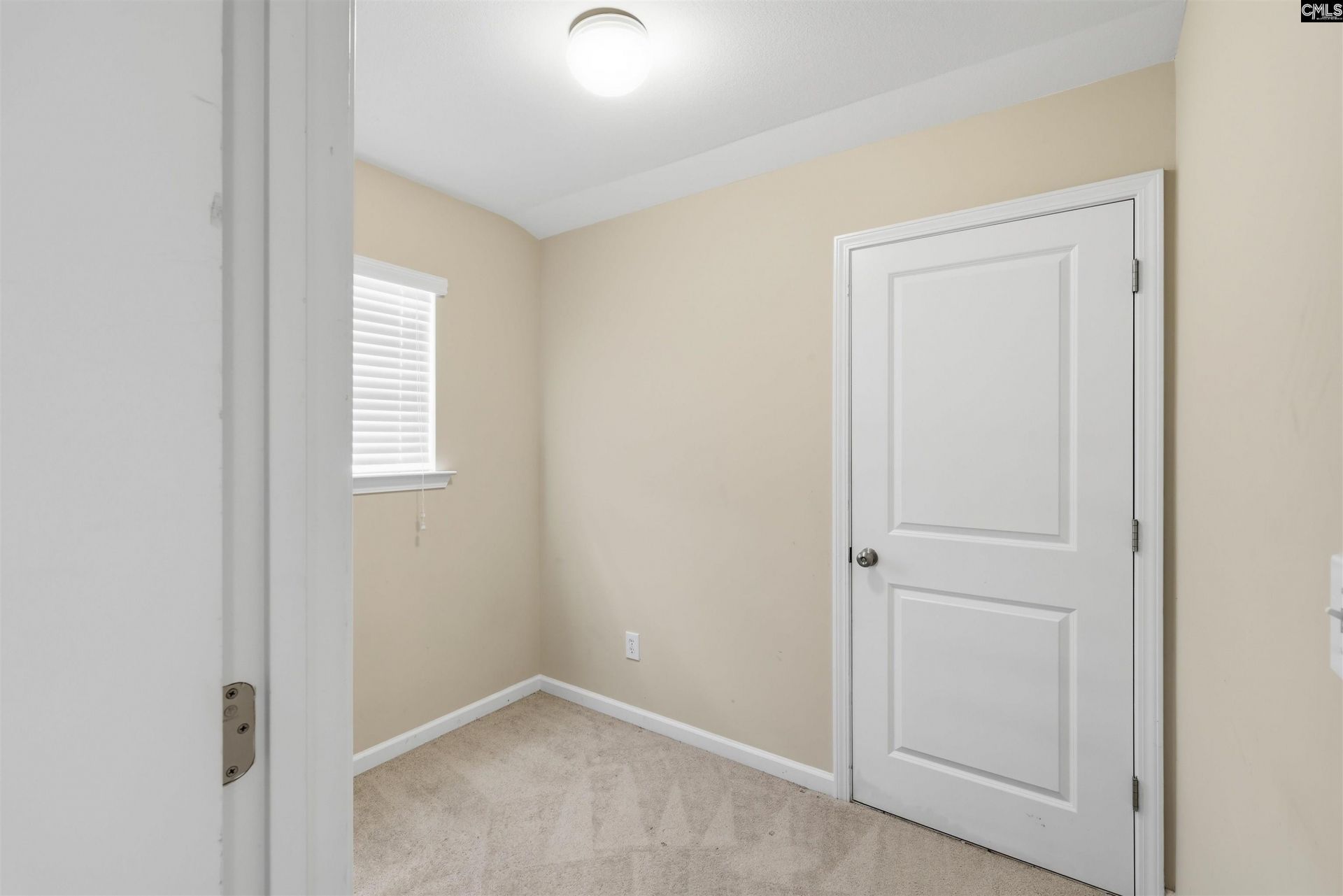 260 Kenmore Park Drive  Photo 22