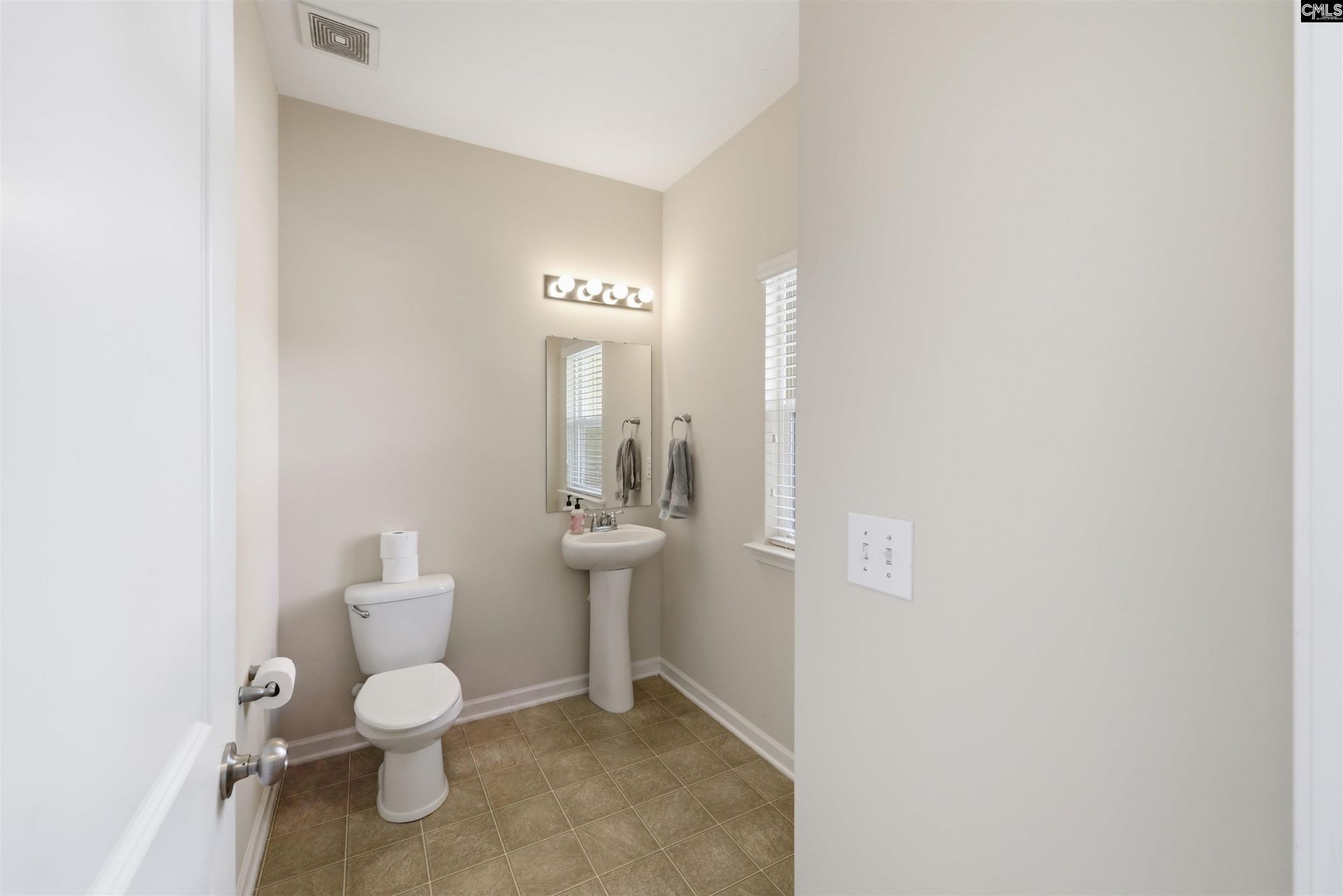 260 Kenmore Park Drive  Photo 28