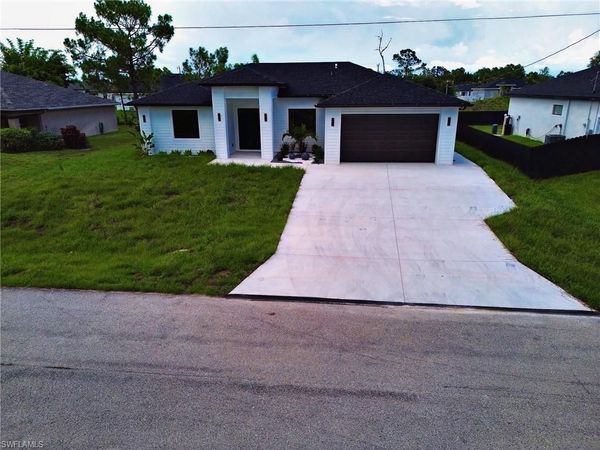 2806 21st ST W, LEHIGH ACRES, FL 33971