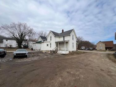 750 Park Avenue E, Mansfield, OH 44905