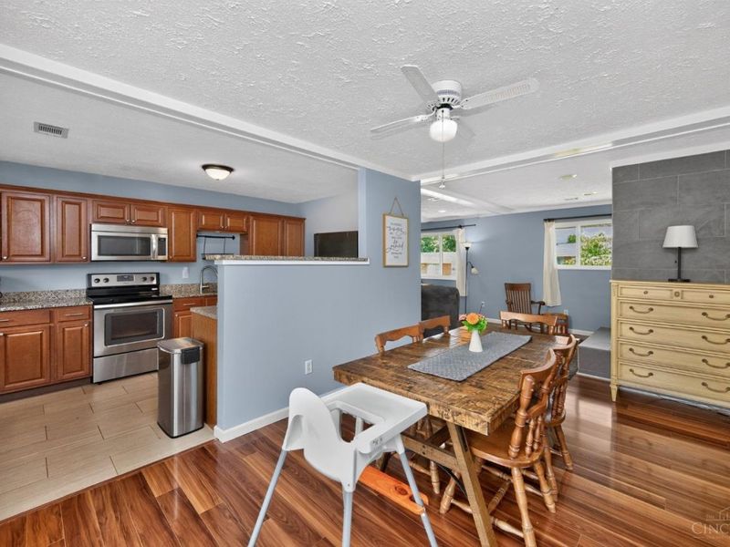 706 Osage Trail, Milford, OH 45150 Photo 11