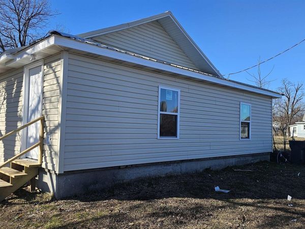 708 S 3rd Street , Paragould, AR 72450