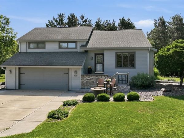 2416 Aurora Circle, Menomonie, WI 54751