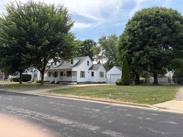 206 N Marietta Street, Verona, WI 53593