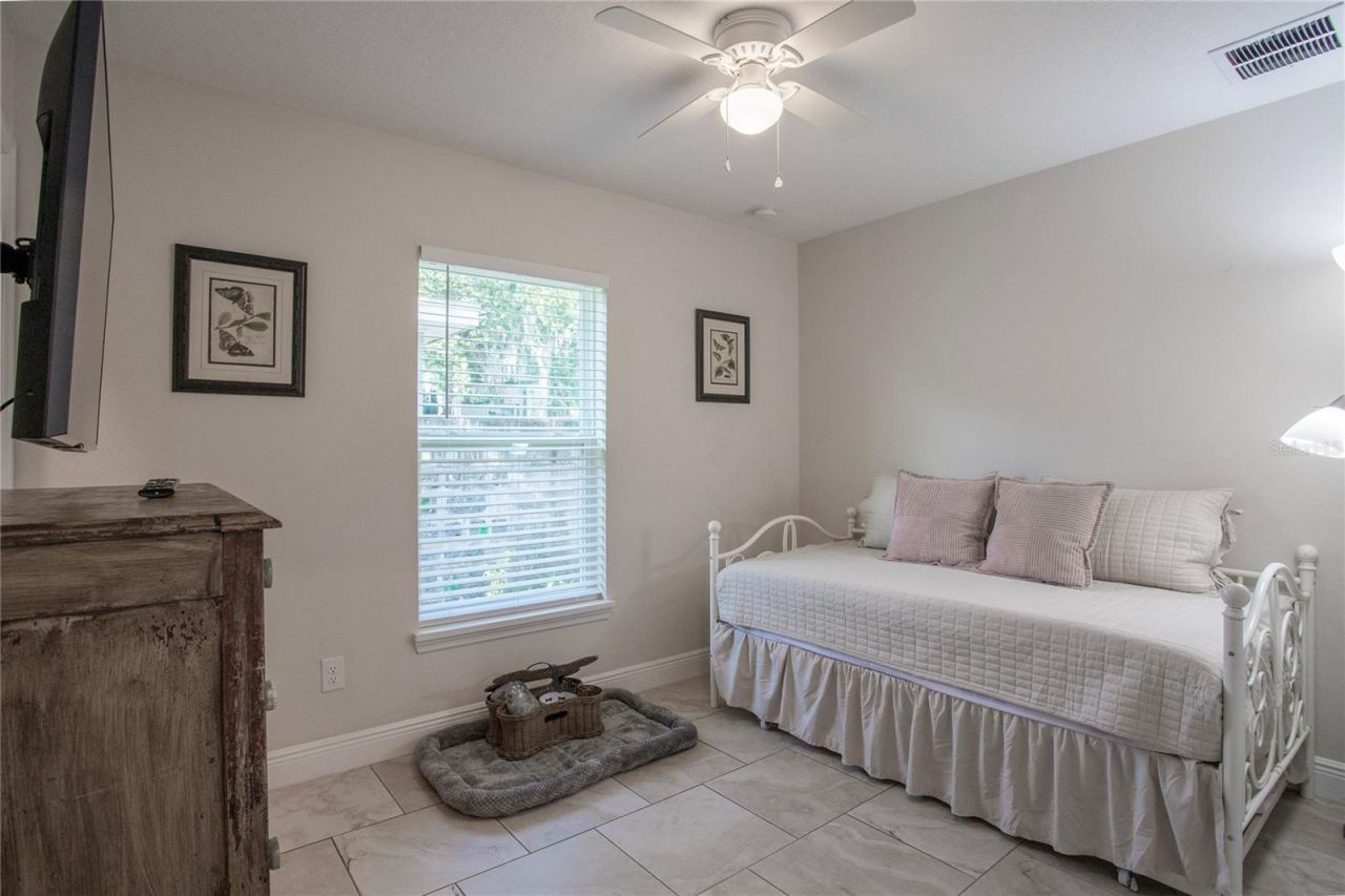 1202 S Dewey Street , Eustis, FL 32726 Photo