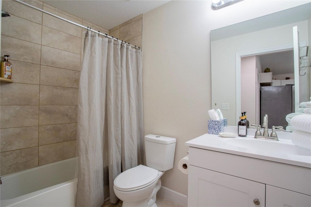 1202 S Dewey Street , Eustis, FL 32726 Photo