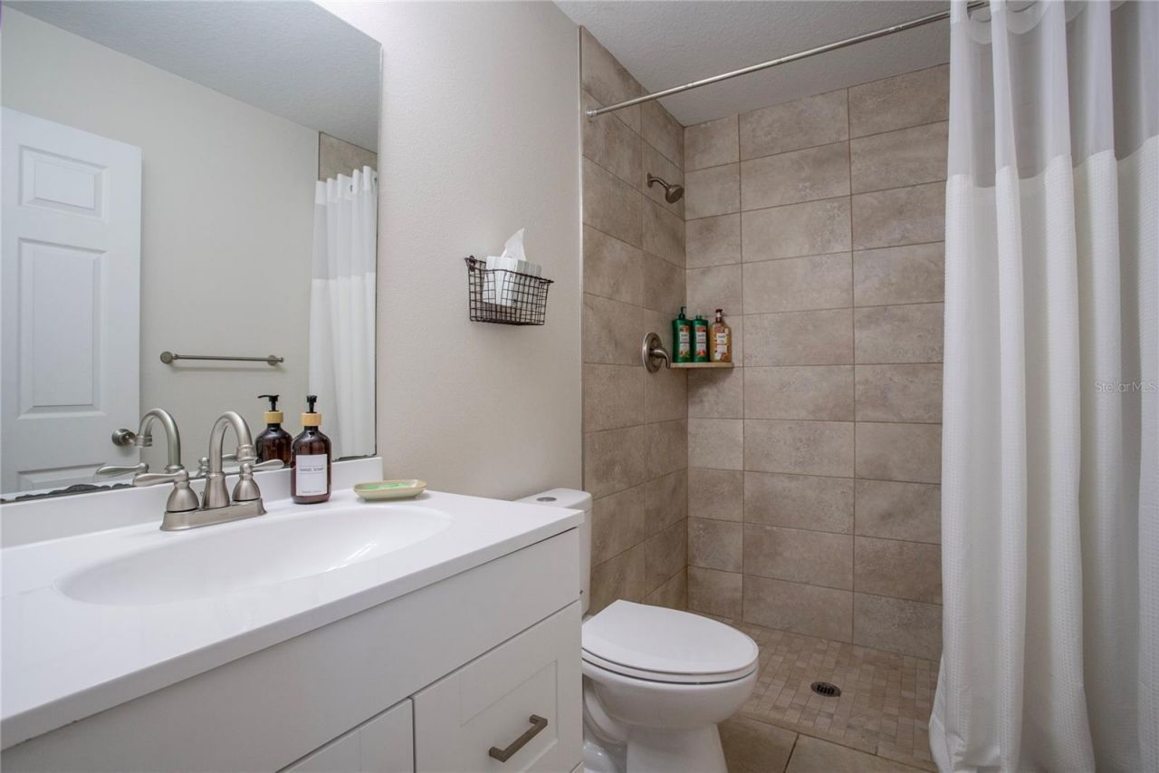 1202 S Dewey Street , Eustis, FL 32726 Photo