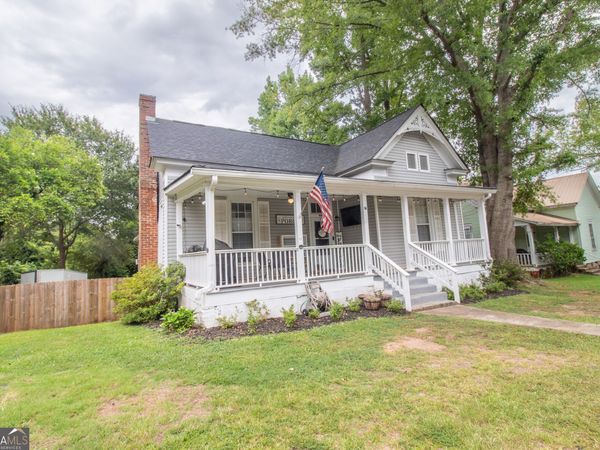 14 2nd Avenue, Newnan, GA 30263