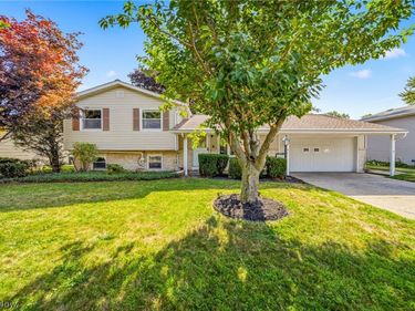 6389 Ambrose Drive, Mentor, OH 44060