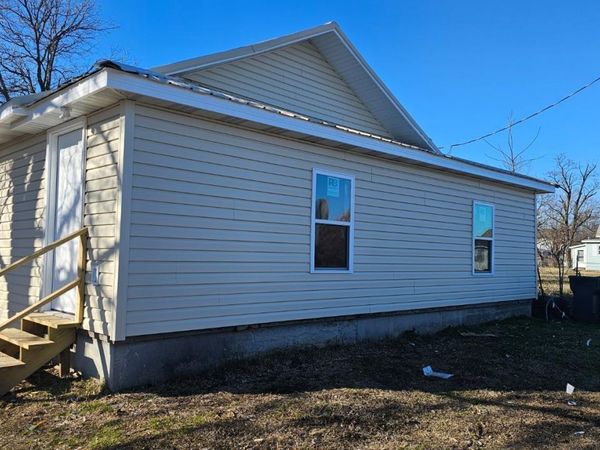 708 S 3rd Street S, Paragould, AR 72450