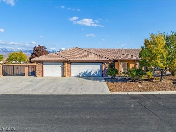 111 Mondale Court , Pahrump, NV 89048