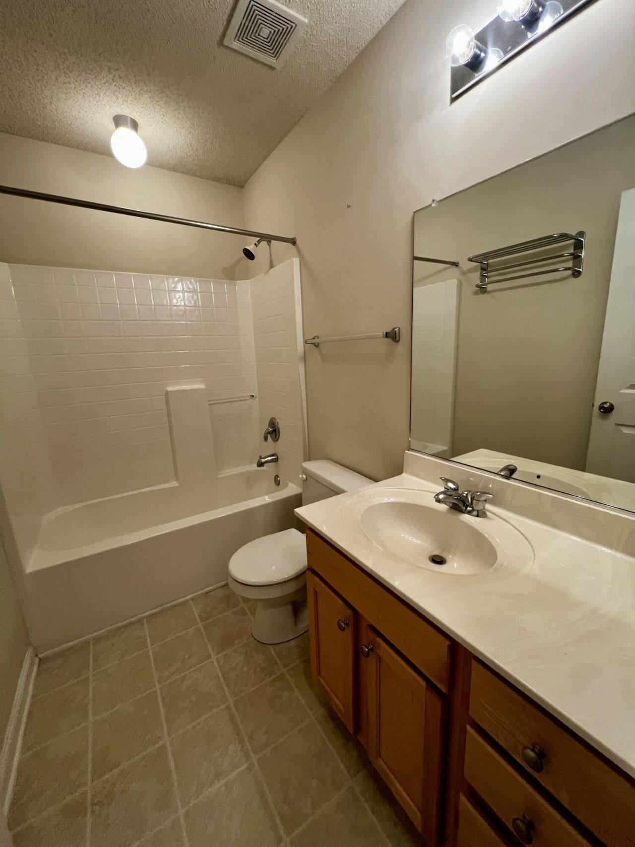 1019 Golden Aspen Drive Photo 12