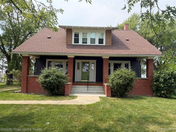 4724 N County Line Highway, Ridgeway Twp, MI 49229