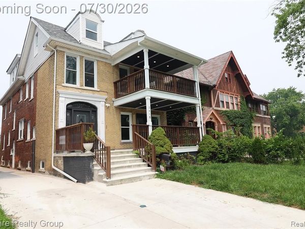 2418 Calvert Street, Detroit, Mi 48206