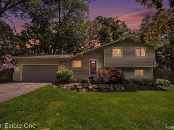 2975 West Street, Highland Township, Mi 48380