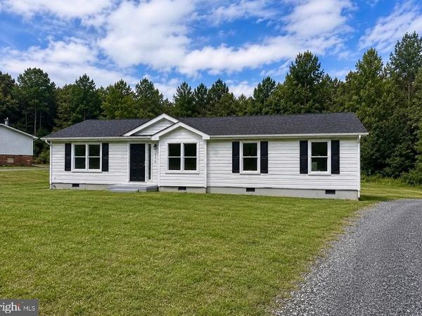 1616 BATTERY ROAD, CARET, VA 22436