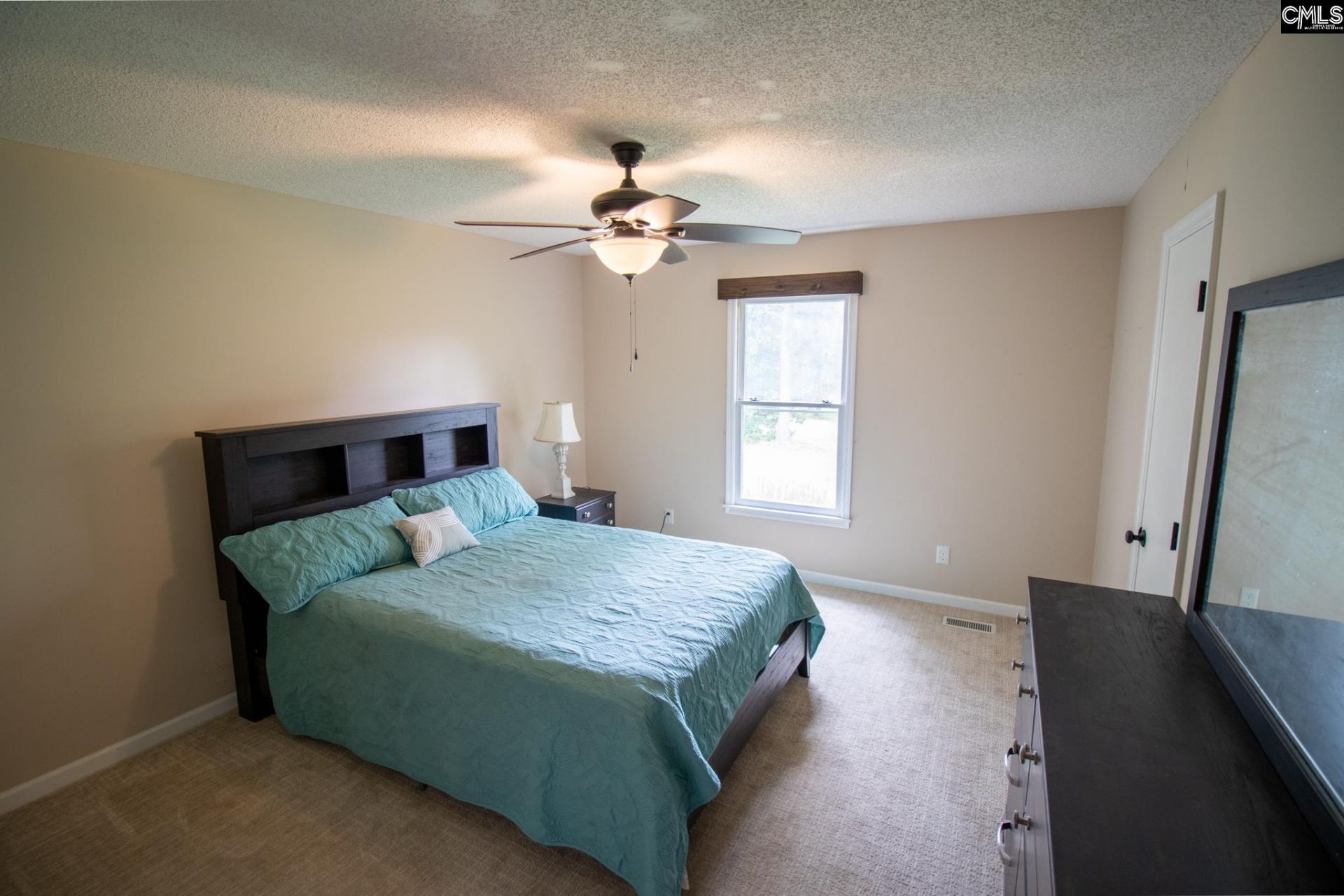 125 Robin Forest Drive Photo 13
