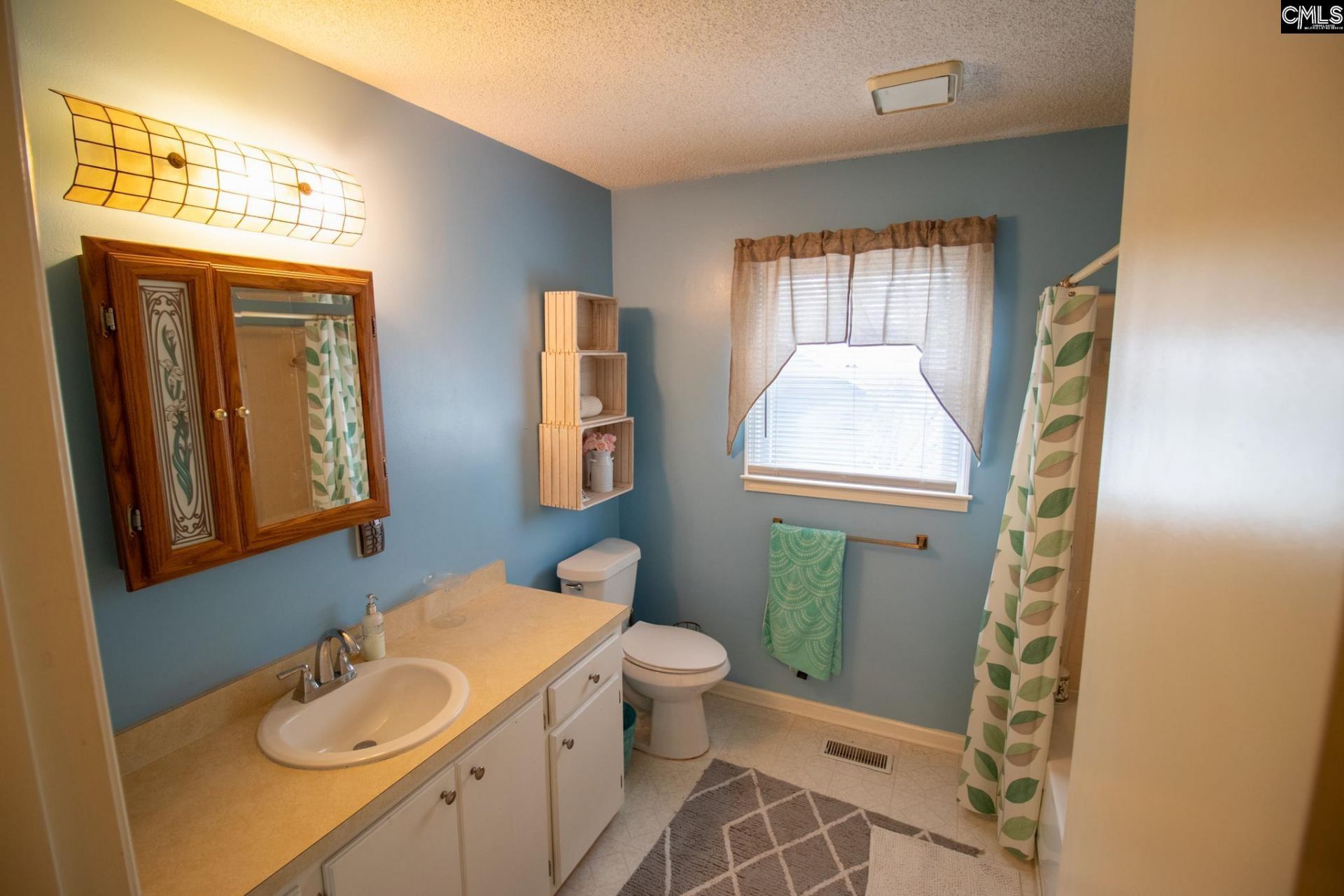 125 Robin Forest Drive Photo 15