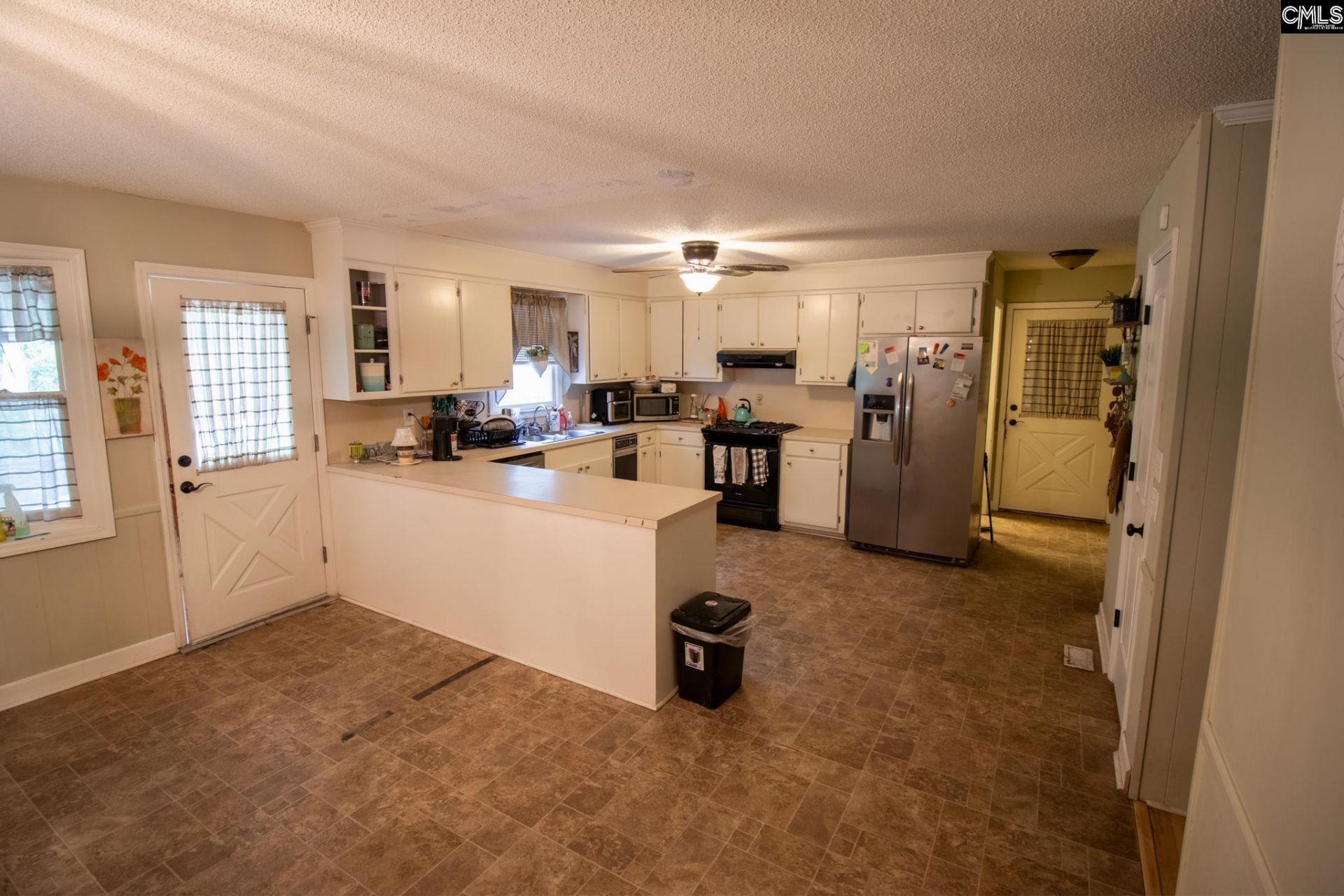 125 Robin Forest Drive Photo 8