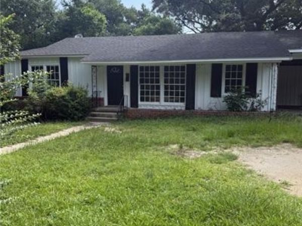 701 Lilac Avenue, Mobile, AL 36606