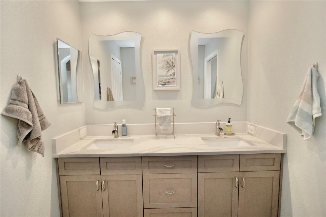 1146 Dustan Place , Trinity, FL 34655 Photo