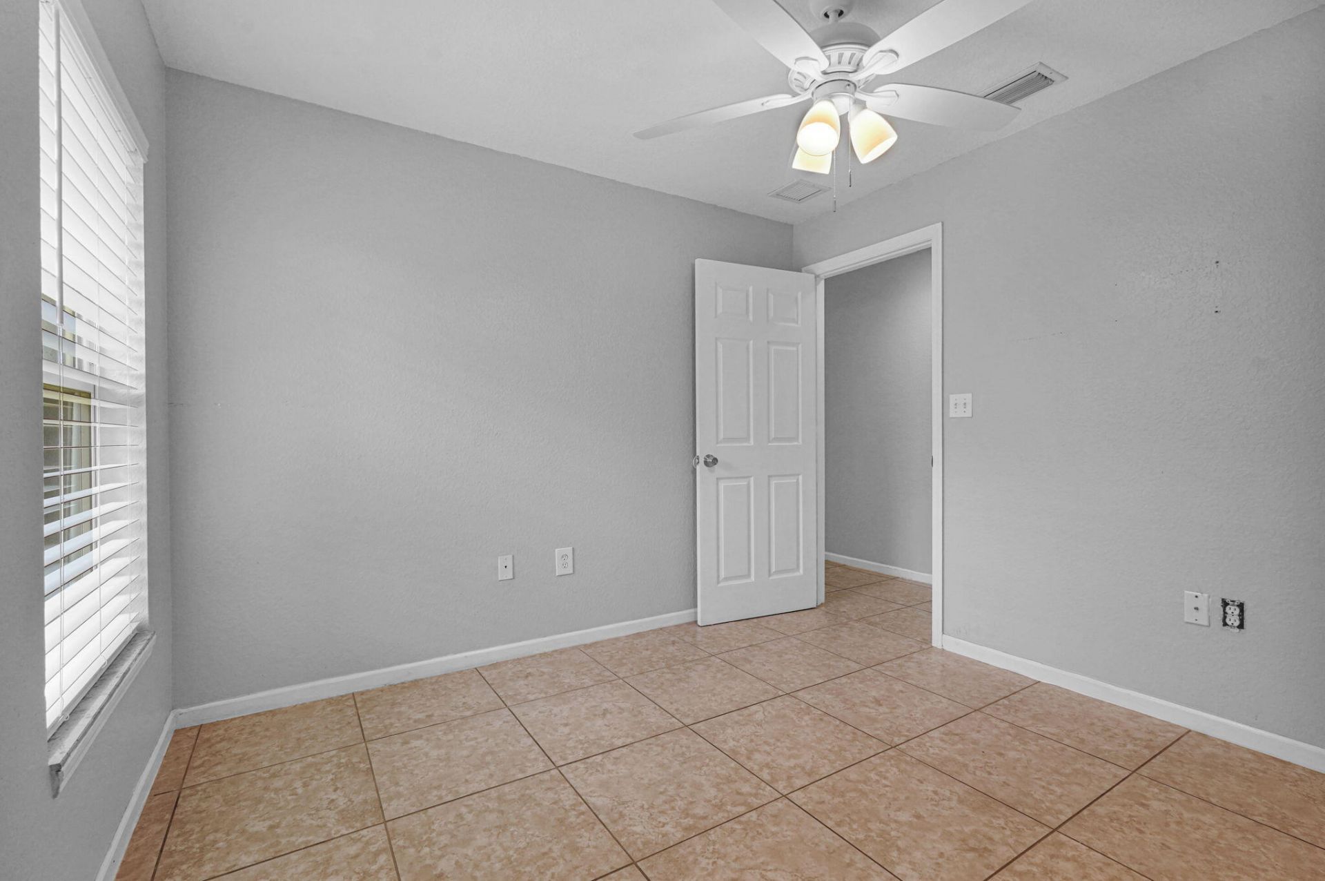 520 N Southridge Road N, Delray Beach, FL 33444 Photo