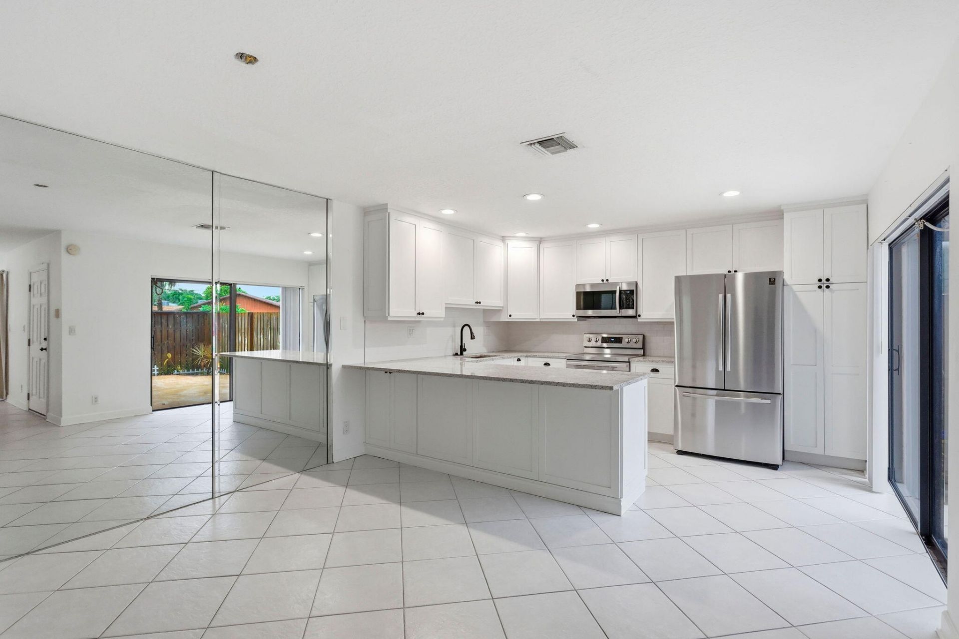 2625 SE 5th Circle, Boynton Beach, FL 33435 Photo