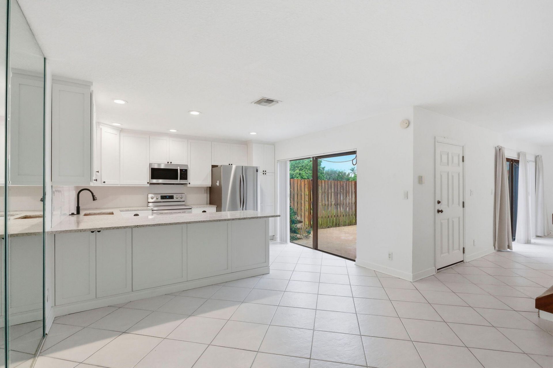 2625 SE 5th Circle, Boynton Beach, FL 33435 Photo