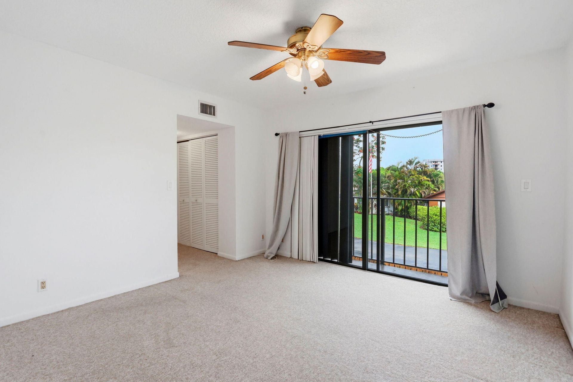 2625 SE 5th Circle, Boynton Beach, FL 33435 Photo