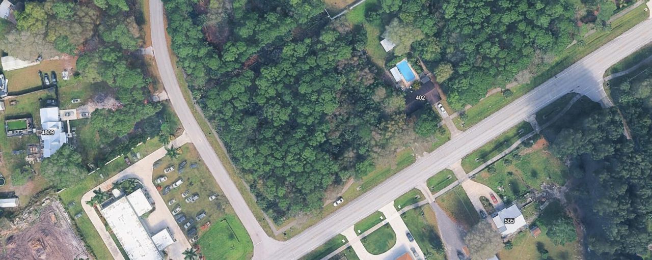 308 E Midway Road, Fort Pierce, FL 34982 Photo
