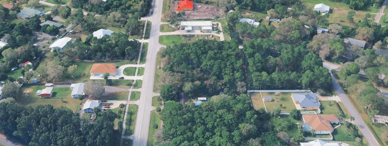308 E Midway Road, Fort Pierce, FL 34982 Photo
