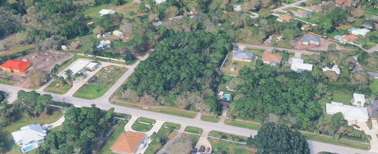 308 E Midway Road, Fort Pierce, FL 34982 Photo