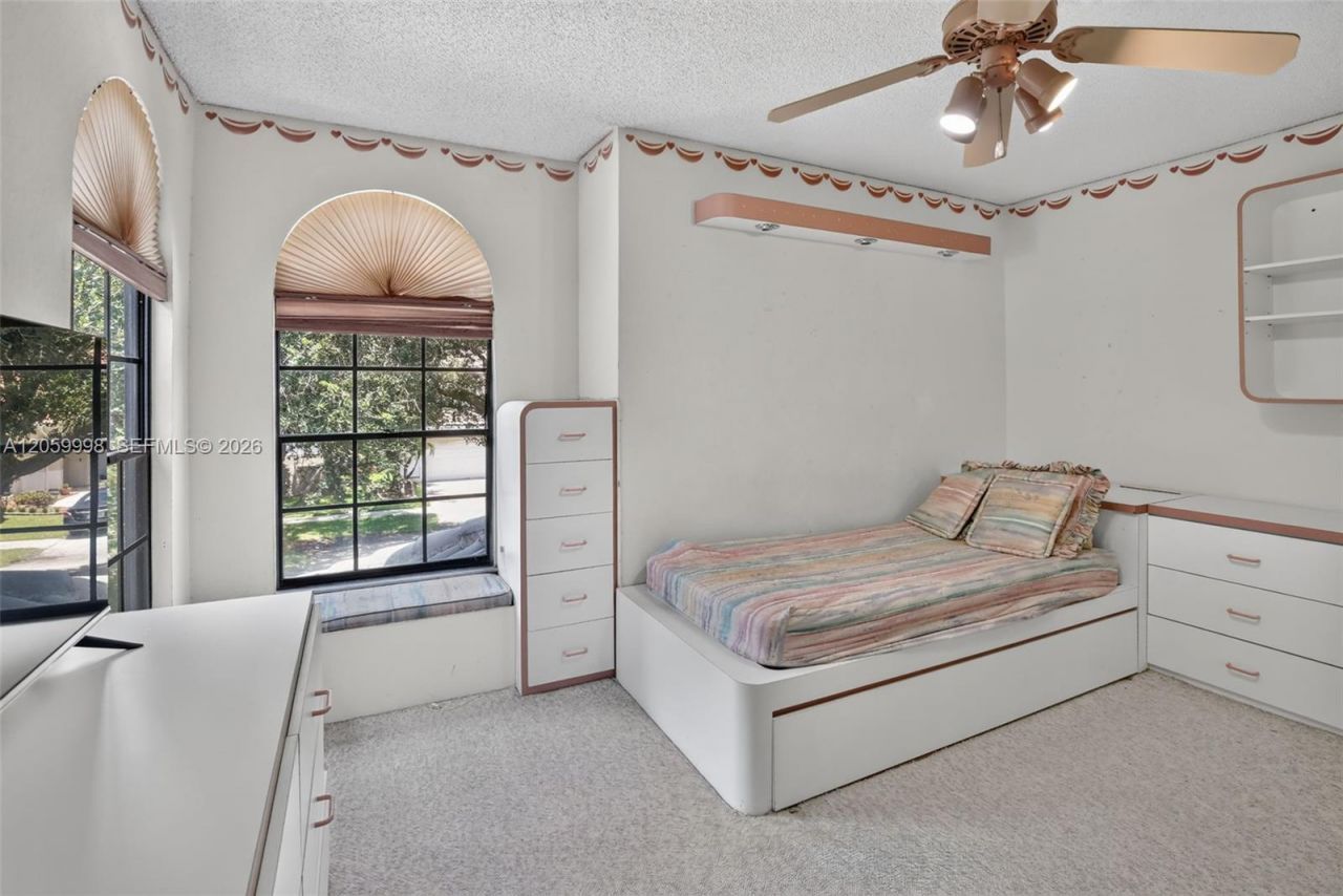 11584 Waterford Ct , Cooper City, FL 33026 Photo